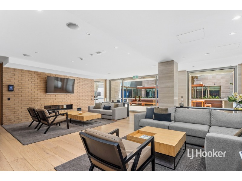 104/56 Kambrook Road, Caulfield North VIC 3161