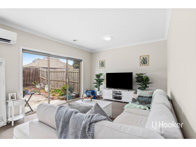 35/42 Mitchells Lane, Sunbury VIC 3429