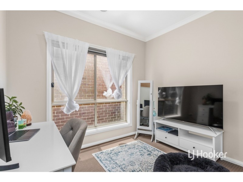 35/42 Mitchells Lane, Sunbury VIC 3429