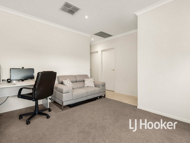 176 Saltwater Promenade, Point Cook VIC 3030