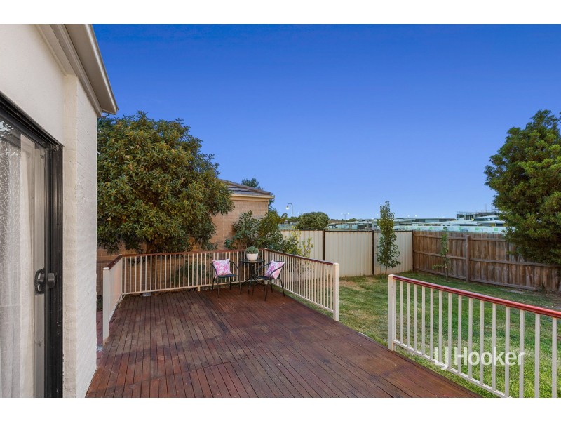 2 Dorrington Street, Point Cook VIC 3030