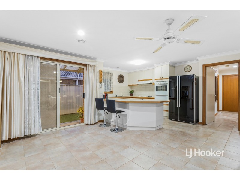 24 Seabrook Boulevard, Seabrook VIC 3028