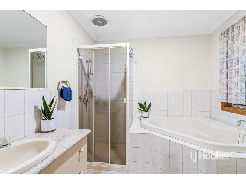 24 Seabrook Boulevard, Seabrook VIC 3028