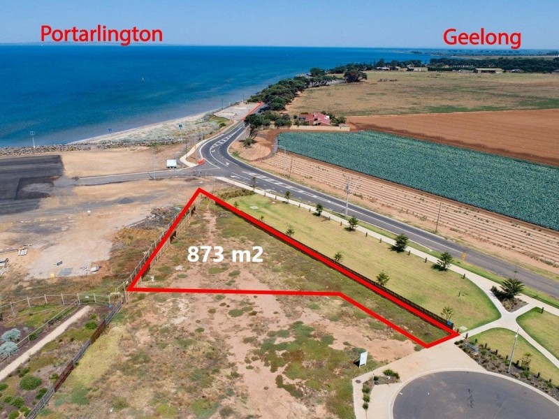 2 Catamaran Drive, Werribee South VIC 3030