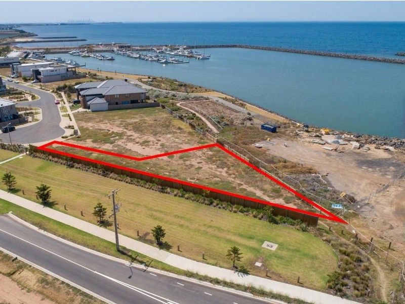 2 Catamaran Drive, Werribee South VIC 3030