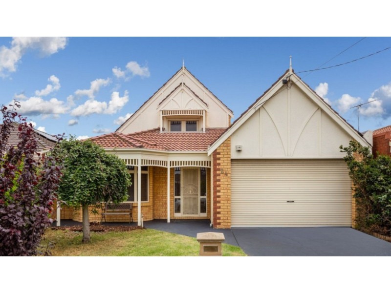 24 Hosken Street, Altona Meadows VIC 3028