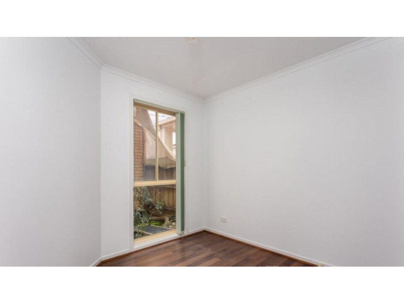 24 Hosken Street, Altona Meadows VIC 3028