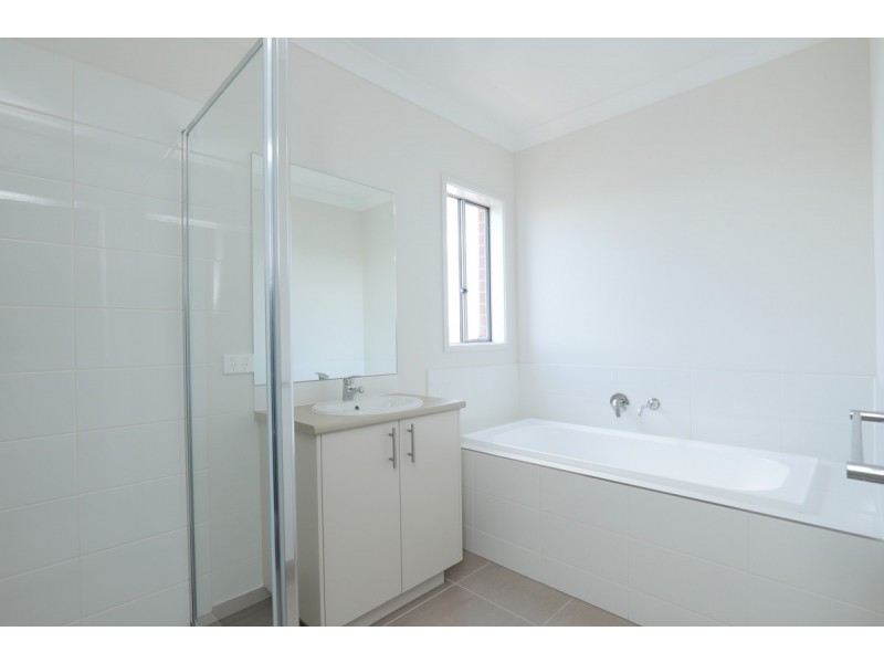 41 Bodnat Street, Truganina VIC 3029