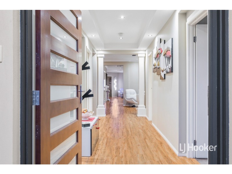 10 Sassari Court, Point Cook VIC 3030