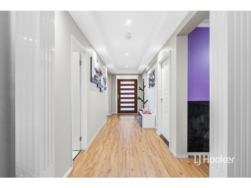 10 Sassari Court, Point Cook VIC 3030