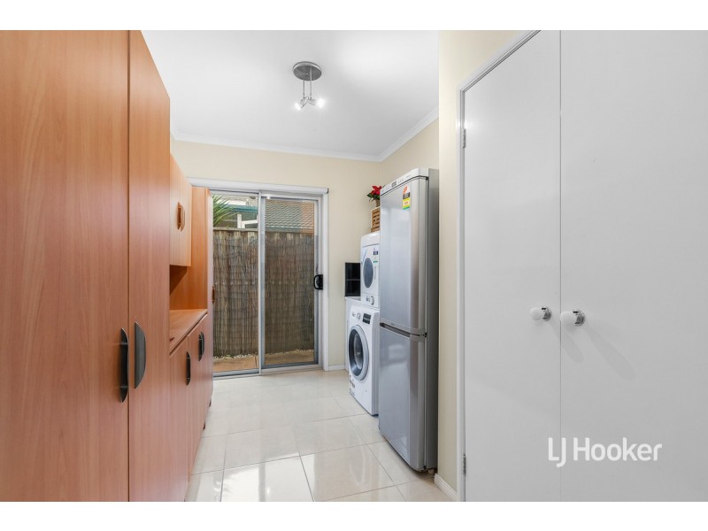 10 Sassari Court, Point Cook VIC 3030
