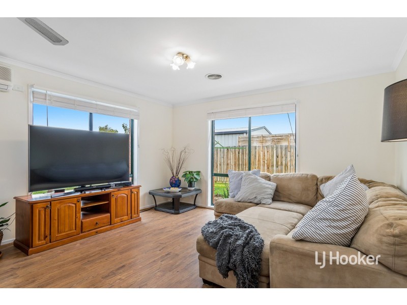 11 Alsace Avenue, Hoppers Crossing VIC 3029