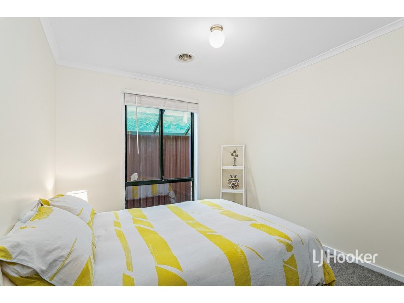 11 Alsace Avenue, Hoppers Crossing VIC 3029