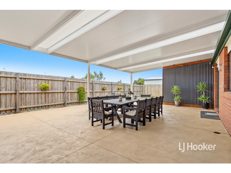 11 Alsace Avenue, Hoppers Crossing VIC 3029