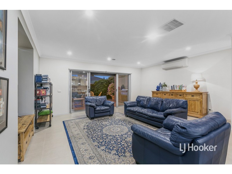 17 Malibu Boulevard, Point Cook VIC 3030