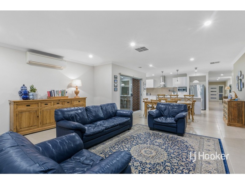 17 Malibu Boulevard, Point Cook VIC 3030