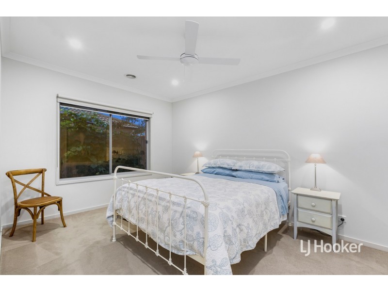 17 Malibu Boulevard, Point Cook VIC 3030