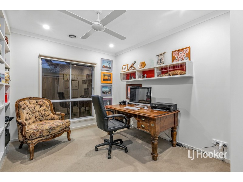 17 Malibu Boulevard, Point Cook VIC 3030