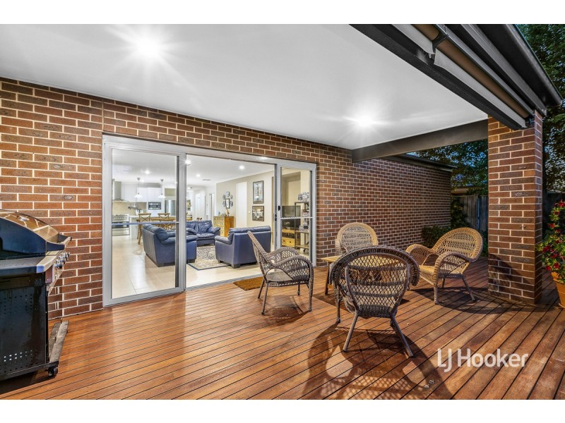 17 Malibu Boulevard, Point Cook VIC 3030