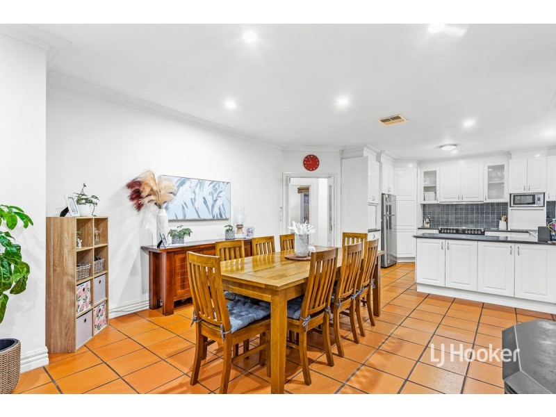 47 Truganina Avenue, Seabrook VIC 3028