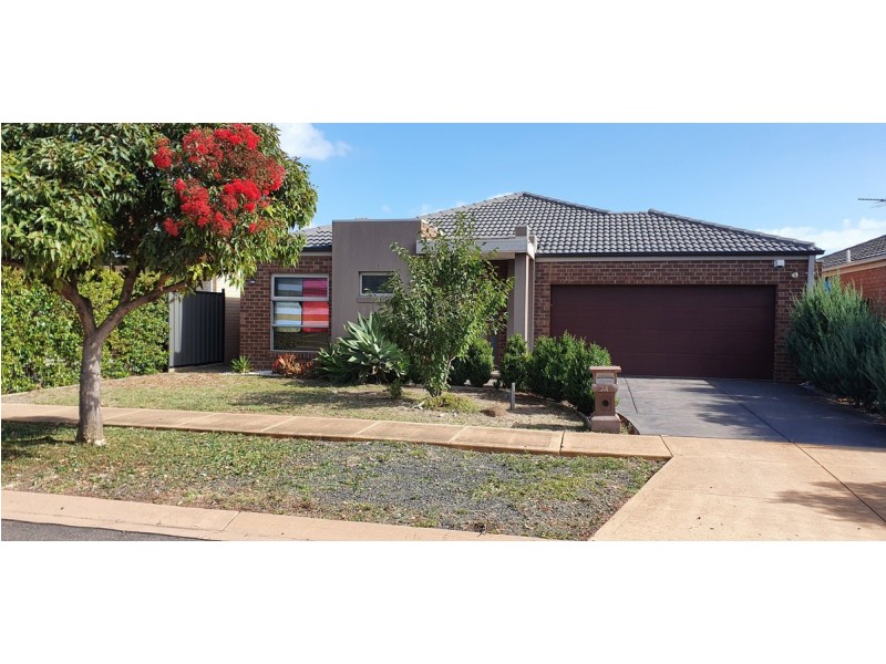 24 Snowsill Circuit, Point Cook VIC 3030