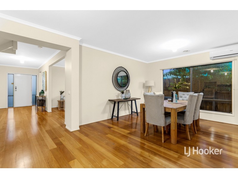 69 Foxwood Drive, Point Cook VIC 3030