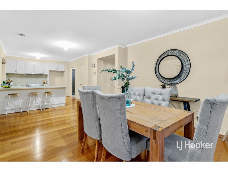 69 Foxwood Drive, Point Cook VIC 3030