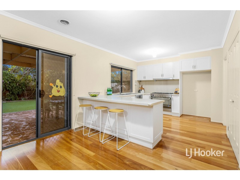 69 Foxwood Drive, Point Cook VIC 3030