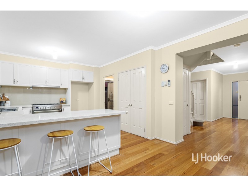 69 Foxwood Drive, Point Cook VIC 3030