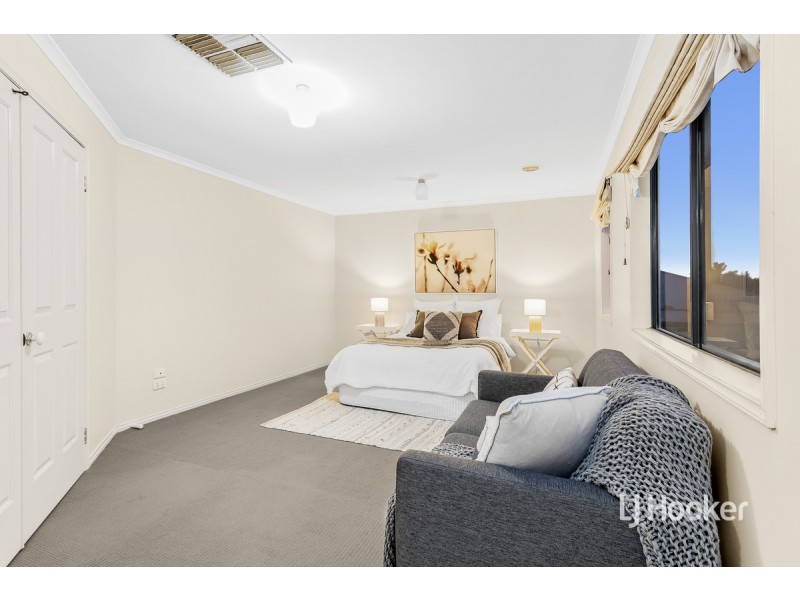 69 Foxwood Drive, Point Cook VIC 3030