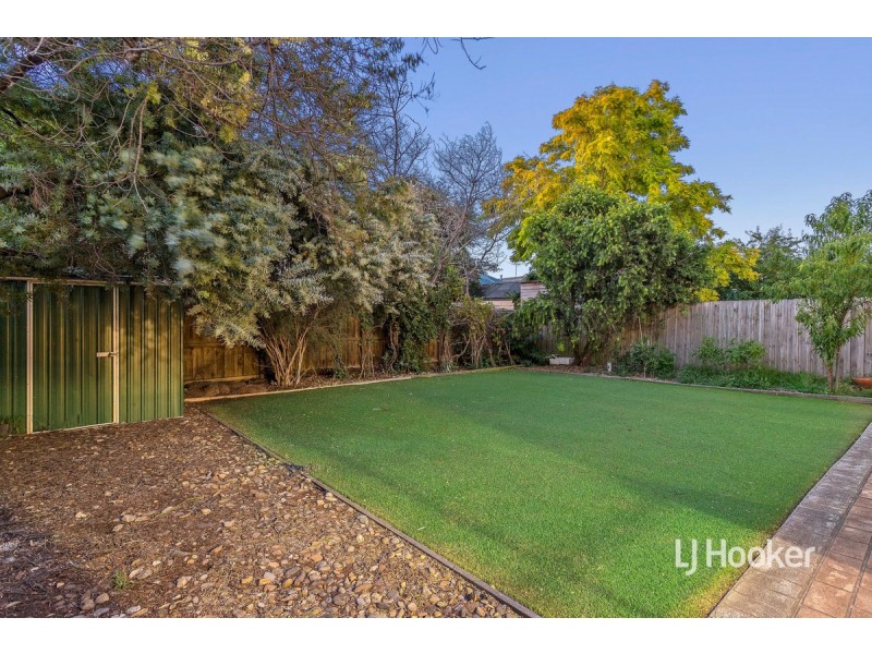 69 Foxwood Drive, Point Cook VIC 3030