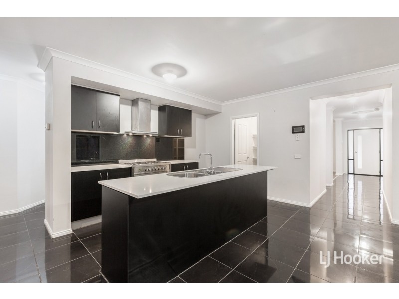 17 Adventure Way, Point Cook VIC 3030