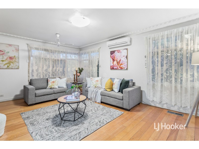 5 Godfrey Avenue, Sunshine North VIC 3020