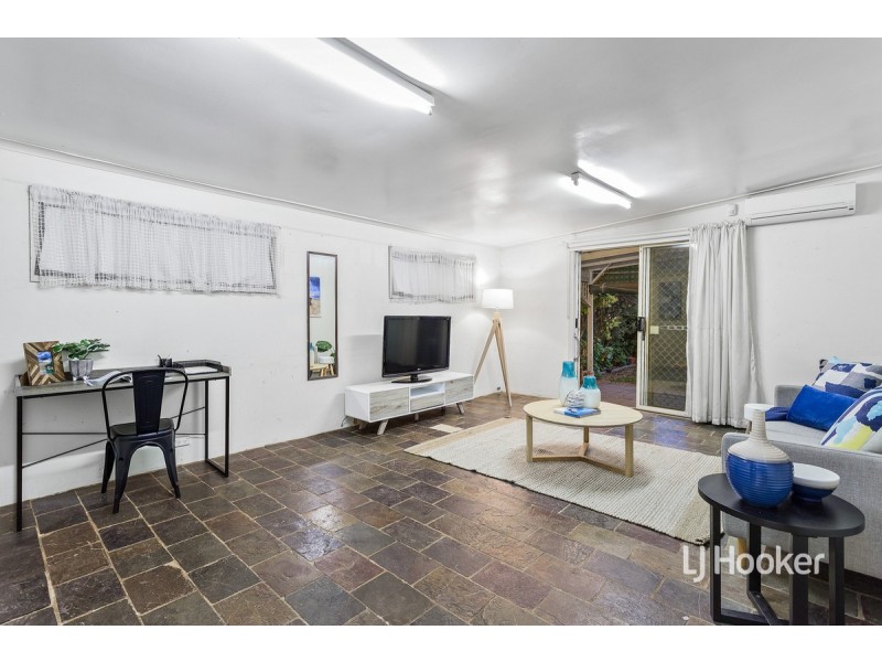 5 Godfrey Avenue, Sunshine North VIC 3020