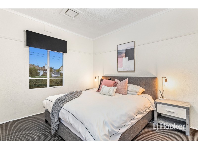 1/12 Clarendon Street, Maidstone VIC 3012