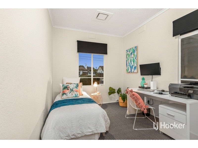 1/12 Clarendon Street, Maidstone VIC 3012