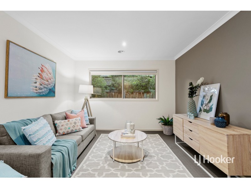 11 Coastwatch Road, Point Cook VIC 3030