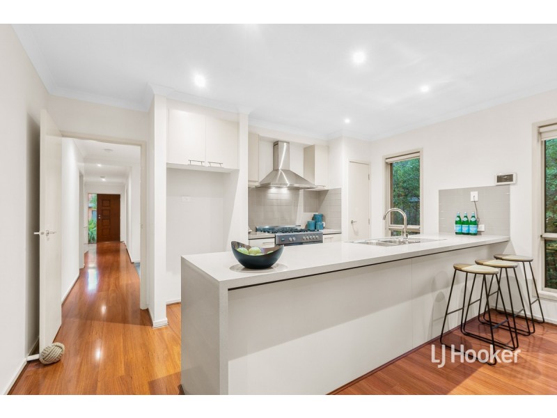 11 Coastwatch Road, Point Cook VIC 3030