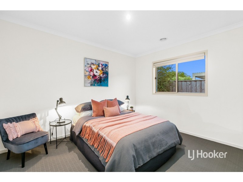 11 Coastwatch Road, Point Cook VIC 3030