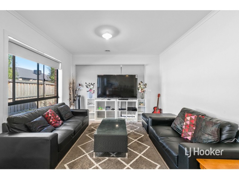 53 Evesham Drive, Point Cook VIC 3030