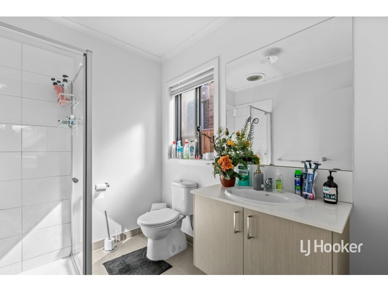 53 Evesham Drive, Point Cook VIC 3030