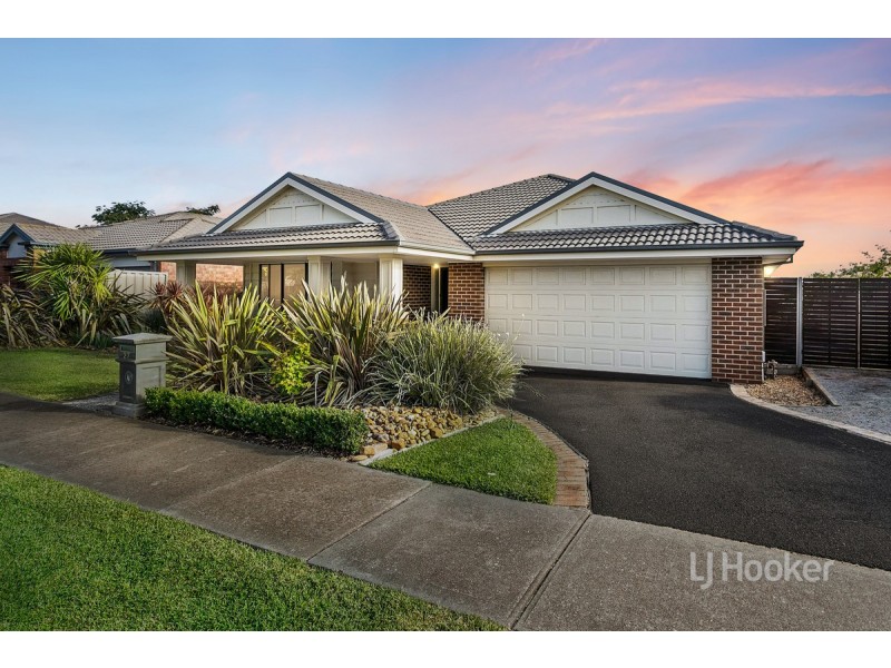 27 Toledo Crescent, Point Cook VIC 3030