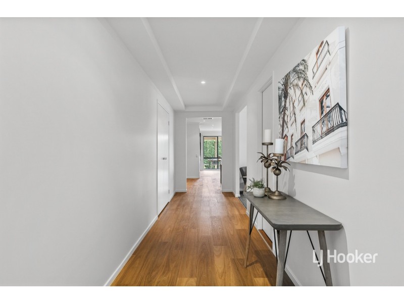 27 Toledo Crescent, Point Cook VIC 3030