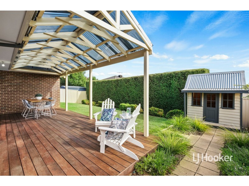 27 Toledo Crescent, Point Cook VIC 3030
