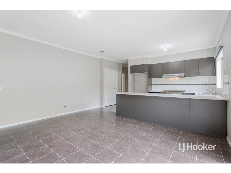 2 Jade Crescent, Wyndham Vale VIC 3024