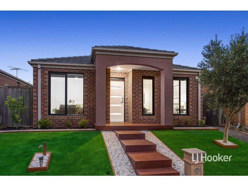 202 Saltwater Promenade, Point Cook VIC 3030