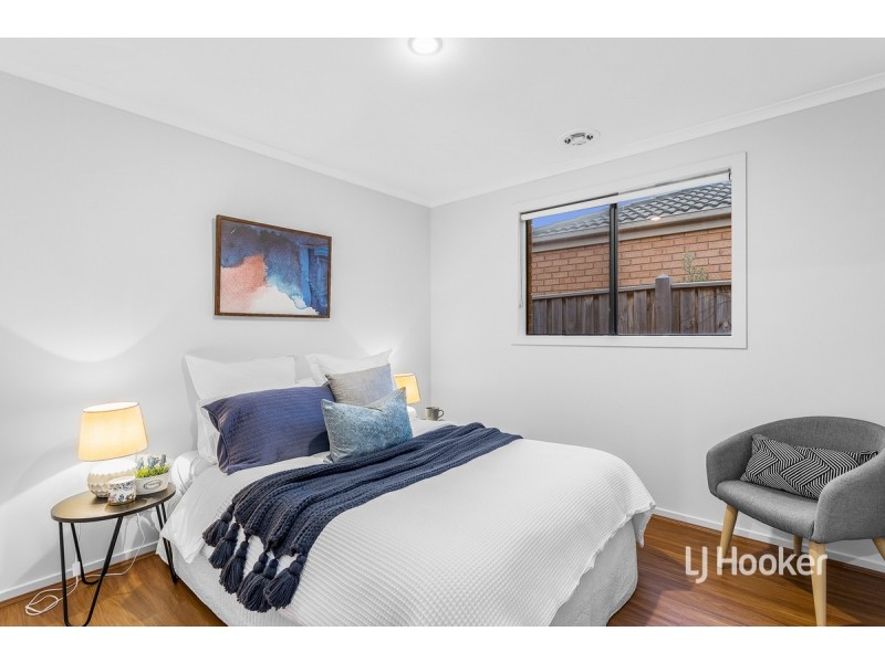 202 Saltwater Promenade, Point Cook VIC 3030