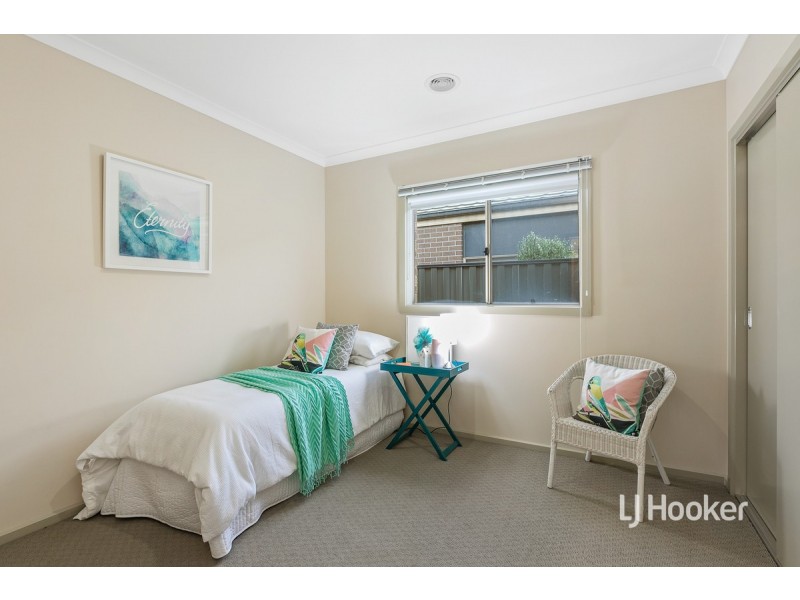 9 Michael Place, Point Cook VIC 3030
