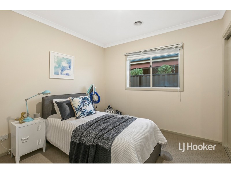 9 Michael Place, Point Cook VIC 3030