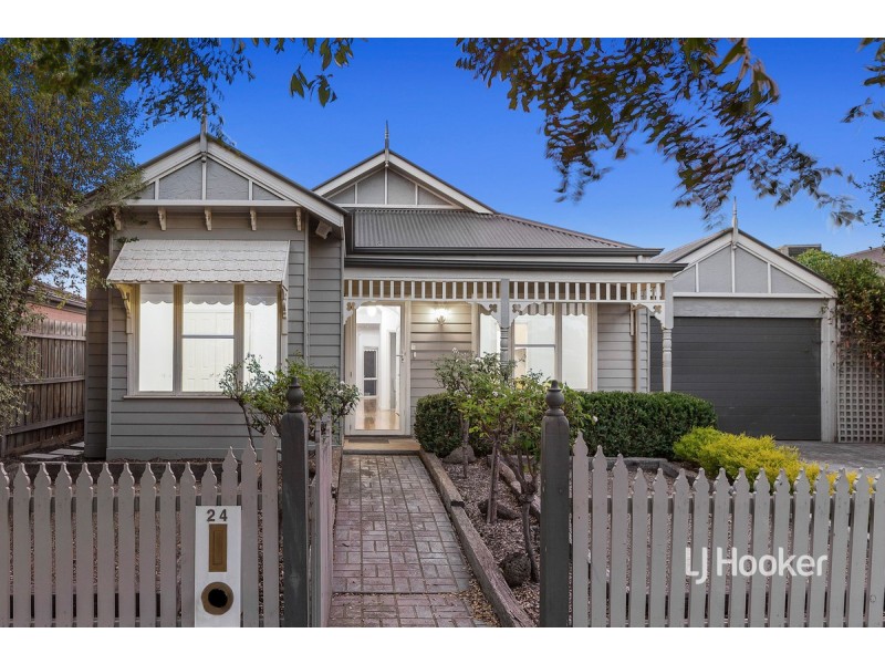 24 Neptune Drive, Point Cook VIC 3030